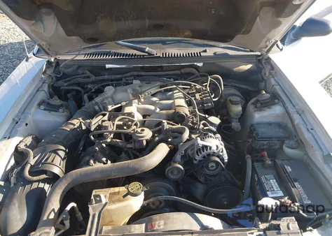 2004 Ford Mustang из США, поврежденный, VIN 1FAFP44684F133237